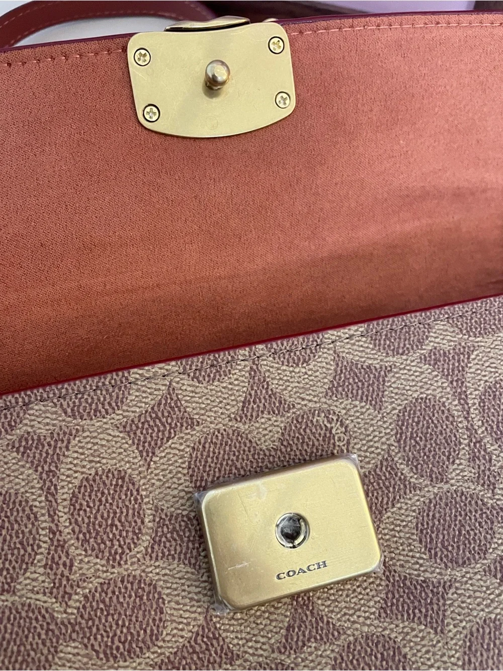 Coach Shoulder Bag - Picture 3 of 6